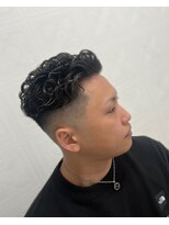 グッドキッド(GOODKID)&nbsp;フェードスタイル　バックパーマ