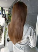 ブロンドベージュ 艶髪 20代 ブリーチ ハイトーン ストレート