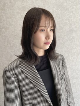 シオ ヘアー デザイン(Sio. hair design) ミディアムくびれヘア×グレージュ