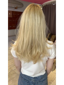 アース エレガンス 吉祥寺店(EARTH Elegance) ブリーチ抜きっぱなし