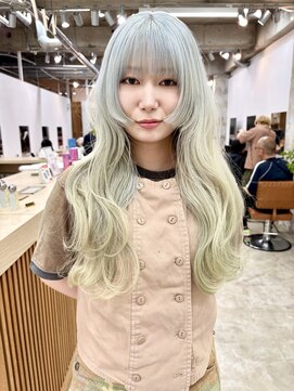 カシェル(cashel kishaba) レイヤーカット×グラデーションカラー