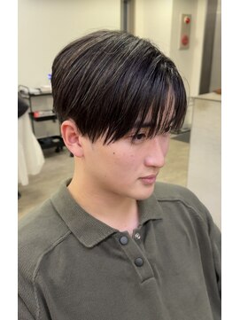 フライ 東通り店(Frei) 縮毛矯正センターパート