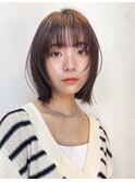 顔まわりレイヤー　ワインレッド　夏