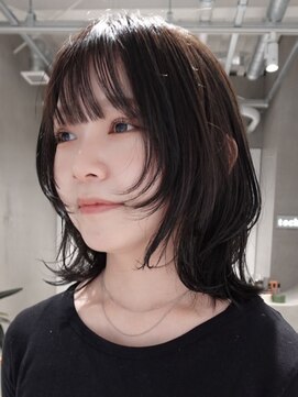 テクネ 天神大名(techne) 天神大名ウルフカットウルフレイヤーくびれヘア今泉