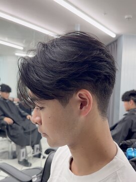 ハイプ 三宮(HYPE) ニュアンスパーマ/曲がる縮毛矯正/メンズサロン／メンズ/眉毛