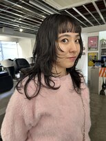 マトペ&nbsp;オン眉バング　ミディアムレイヤー　ウルフレイヤー