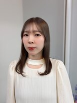 リラ バイ クオーレ(LIRA by CUORE)&nbsp;切りっぱなしボブ