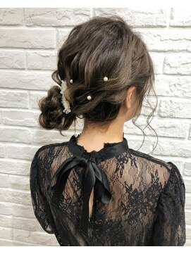 メルク(merc.) merc.加岳井　サイドシニオンアレンジ