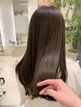 ヘアーアンドメイク ブリリアント(hair&make BRILLIANT) オリーブベージュ