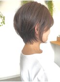 ふんわり癖を活かしたショートボブスタイル♪