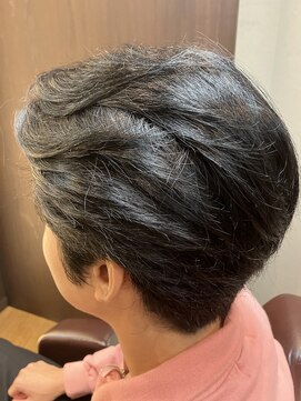 ヘアサロン大野 艶出専科本店 ショート