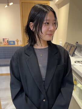 スムーク(smuk) 【smuk/岩澤美紅】フェイスレイヤー/外ハネ/ぷつっとカット