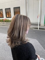 ロッソバイアルター 鎌取(ROSSO by aL-ter)&nbsp;【グレーベージュ/アッシュオリーブ/イヤリングカラー】千葉香奈