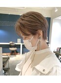 【CROP】ハイトーンベージュ×ブリーチ×ショートヘア