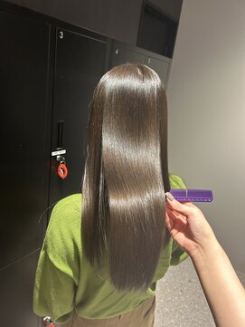 モク 神楽坂(mok) 明るめのオリーブベージュ！