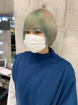 ワンズオゼ 渋谷(ONE's oze) ハイトーン/ダブルカラー/クラゲヘアー/オリーブグレー/小顔/