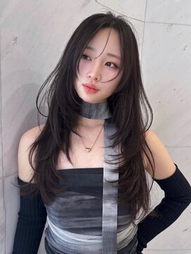 シスター 国分寺(sister) 20代30代人気レイヤーカット/韓国ヘア/透明感カラー