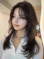 ヨロ 渋谷(YOLO)&nbsp;韓国ヘアーハッシュカットレイヤーカットハイライトカラー