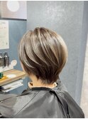 白髪ぼかし似合わせショート箕面