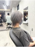 ウルフカット　グレーシルバー