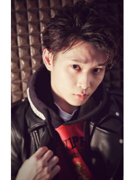 リップス 原宿(LIPPS) ルード アシメ 無造作ショート ネープレス リバース ビジカジ