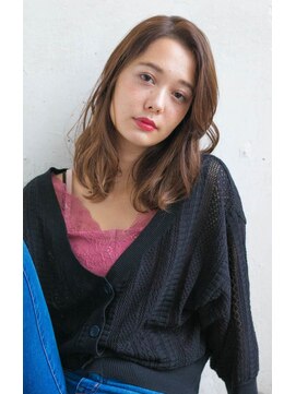 リリアン 青山(relian) かきあげバングでクールに