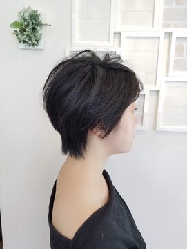 ヘアーアンドネイルフォレスト(Hair&Nail FOREST.) 目線惹きつけショート
