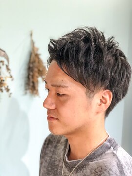 アンドベイ(&.Bay) 王道♪束感ツーブロックスタイル