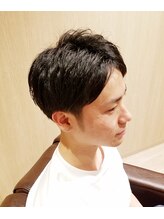 ライール ザ バーバー(Lair the barber) 成田凌さん風黒髪センターパート