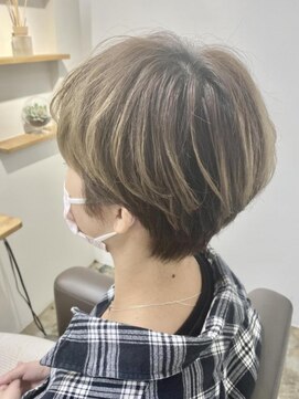 キートス ヘアーデザインプラス(kiitos hair design +) ショートレイヤー