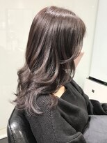 ラブクロムトーキョー オモテサンドウ(LOVECHROME OMOTESANDO)&nbsp;ラベンダーグレージュメルティカラー☆韓国くびれヘアセミロング