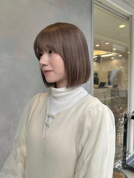 ガーデンヨコハマ(GARDEN YOKOHAMA) ミニボブ　似合わせカット　グレージュ　ベージュ　シアーカラー