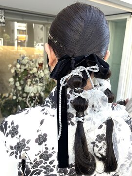 インビテーション(invitation) ツインテールアレンジ