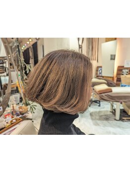 カット技術で変わるショート・ボブスタイル。あなたにぴったりのヘアスタイルをご提案します♪
