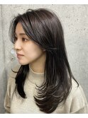 柔らか艶髪透明感ブラウンカラー簡単スタイリングレイヤーカット