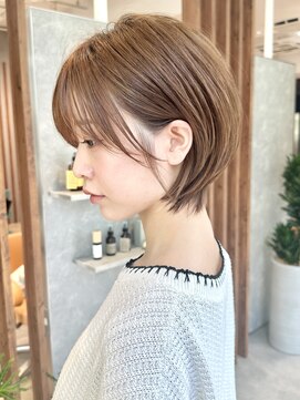 ビュートリアム 南青山(BEAUTRIUM) 大人ショートボブ/ショートヘア/耳掛けしょーも/30代40代50代