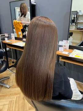 アルター(aL ter) 赤みなしベージュ［グレージュ/チェリーブラウン］長野歌穂