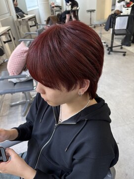 ユーフォリア 渋谷グランデ(Euphoria SHIBUYA GRANDE) ワインレッド  韓国風ヘア