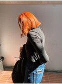 アプリコットオレンジ　オレンジカラー　切りっぱなしボブ