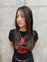 ヌエン 渋谷(NU/EN)&nbsp;ミルクティーグレージュハイライトレイヤーカット