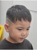 キッズラインフェードカット男の子カットおしゃれキッズ
