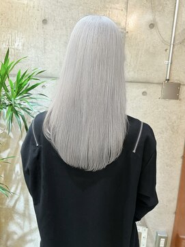 イリス 名古屋 名駅(Iris) ホワイト☆