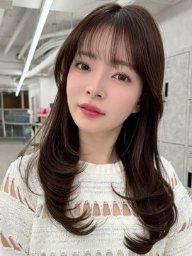 アッシュ 洋光台店(Ash) レイヤーカット韓国風ダブルカラー顔周り前髪カットボブ