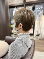 テラスオブベル(TERRAS of belle) 丸み美人ショートベージュ