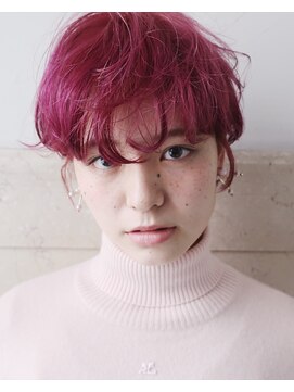 リュト(Lute) マッシュショート×ピンク