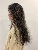 ドットプラス リム(Dot+LIM) ソバージュ風ロングパーマ
