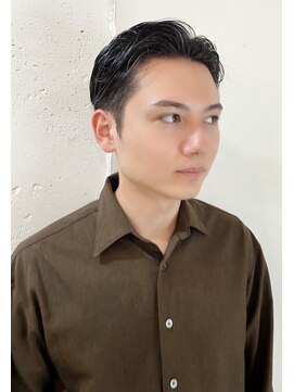 カゼ ダイカンヤマ Kaze DAIKANYAMA ツーブロック刈り上げサイドパート