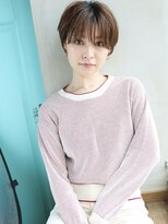 バース(BIRTH)&nbsp;天神【BIRTH】小顔補正立体カット×大人フェミニンショート　15