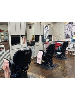 [学割クーポンあり◎カット＋シェービング￥3000]あなたの理想のヘアスタイルを叶えます☆