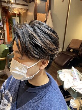 アンズガーデン(Ann's Garden) センターパートかき上げバング